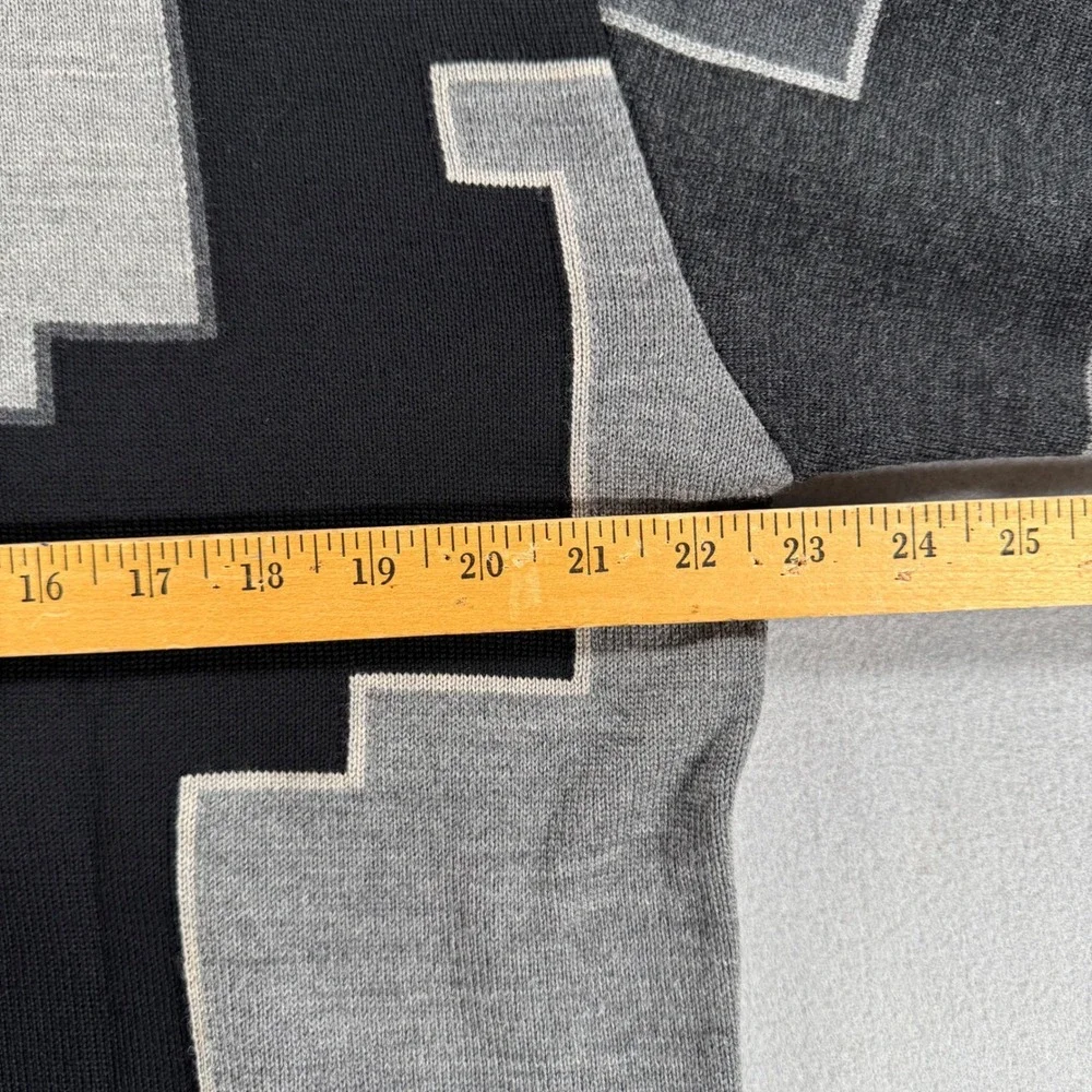 Tundra Sweater Geometric Colorblock Large Grey Black Merino Wool Canada Made